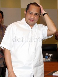 Marwan Jafar saat memasuki ruang rapat. Pool/Lamhot Aritonang/detikFoto.