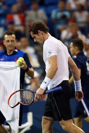 Suvenir Raket Rusak dari Andy Murray