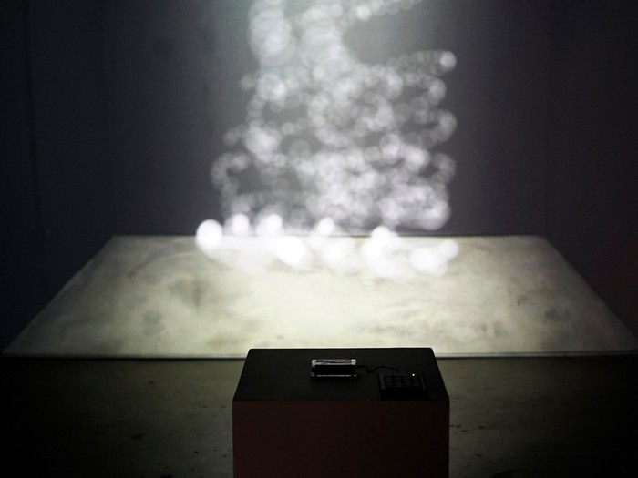 Menyentuh Karya Seni Ini Tak Usah Takut!