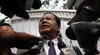 Rizal meninggalkan rumah Megawati usai pertemuan.