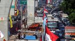 Ada Proyek Jalan Layang, Tendean Macet Panjang