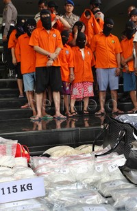 Barang bukti 115 kg sabu dan 5.450 butir pil ekstasi diselundupan dari Guang Zhou. Lamhot Aritonang/detikFoto.