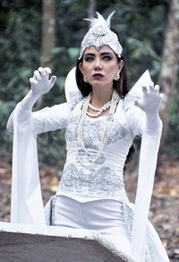 Bella mengatakan, perannya tersebut sangat berkharisma dan punya sisi gemerlap. Pool/Ismail/detikFoto.