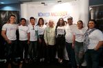 Indro 'Warkop' Diapit Duo Serigala