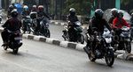 Pemotor Lawan Arus di Jalan TB Simatupang