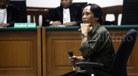 Mandra menjalani sidang lanjutan kasus korupsi program siap siar di LPP TVRI di Pengadilan Tipikor, Jakarta.