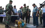 TNI Bantu Pemadaman Kebakaran Hutan