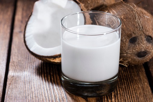 Buat Santan Kelapa dengan Cara Ini, Agar Tetap Segar Saat Diolah