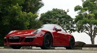 Porsche telah merubah tampilan New 911 Carrera GTS. Semuanya dilakukan untuk bisa mendapatkan aspek aerodinamika terbaik dengan bodi yang lebar.