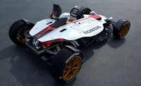 Mesin 4 silinder ini juga dikatakan akan memiliki 215 tenaga kuda di 13.000 rpm, dan bakal memiliki torsi mencapai 87 lb-ft saatmemasuki 10.500 rpm yang akan dikawinkan dengan 6 percepatan dual-clutch. Pool/dok istimewa Honda.