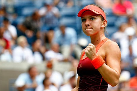 Halep ke Semifinal Usai Menang Tiga Set atas Azarenka