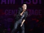Aksi Sam Tsui dan Judika Buka Konser Bon Jovi di Jakarta