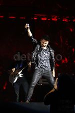 Aksi Sam Tsui dan Judika Buka Konser Bon Jovi di Jakarta