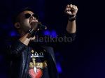 Aksi Sam Tsui dan Judika Buka Konser Bon Jovi di Jakarta
