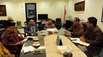 Kembali Berkantor, JK Langsung Pimpin Rapat Internal