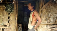 Rumah Nenek Sadinem sendiri bediri di atas tanah yang bukan miliknya, meskipun tanah tersebut milik tetangganya, namun pemilik tanah sudah merelakan tanah tersebut untuk ditempati oleh Nenek Sadinem dan anak-anaknya.
