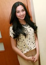 Aura Kasih Tak Seksi, Tya Arifin si Manis Calon Istri Bangsawan Malaysia