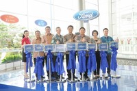 Kesembilan diler baru Ford berlokasi di Bumi Serpong Damai (BSD), Bintaro, Depok, Jakarta Selatan, Palu, Bandung, Palembang, Lampung, dan Pontianak, dengan perayaan resmi yang dilaksanakan di Ford Nusantara BSD (PT Nusantara Bumi Serpong). Istimewa/Ford.