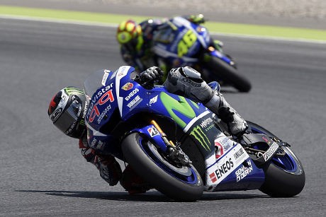 Lorenzo Punya Kecepatan, tapi Rossi Masih Seperti Monster