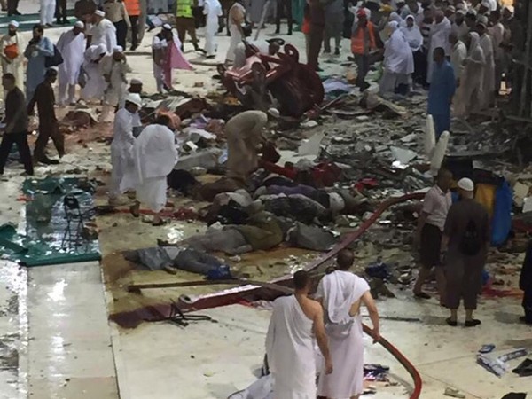 Crane Jatuh di Masjidil Haram, Puluhan Jemaah Meninggal