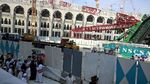 Crane yang Terjungkal di Masjidil Haram Masih Tersangkut