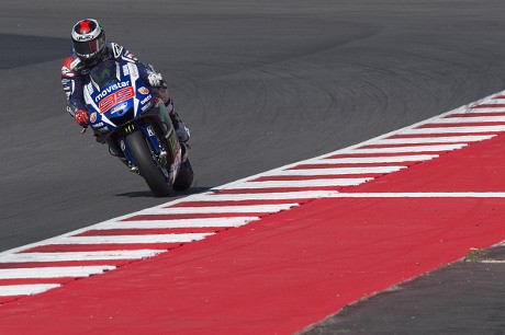 Lorenzo Tercepat di Sesi Pamungkas