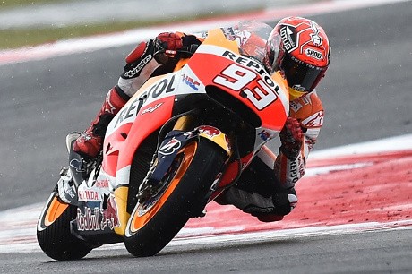 Marquez Menang, Rossi Finis Kelima, Lorenzo Crash