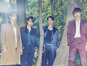 Lho, Ini CNBlue Jatuh Cinta Sama Cinderella atau Hantu?