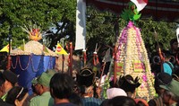 Acara kirab Bakpia ini sebagai ungkapan warga masyarakat Ngampilan dan sekitarnya yang merupakan produsen makanan khas oleh-oleh dari Yogyakarta.