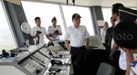 Aksi Jonan Blusukan di Bandara Kalimarau