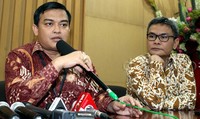 Kemenkum HAM diwakili oleh Dirjen Perundang-undangan Widodo Ekatjahjana.