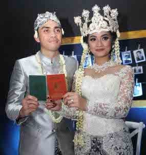 Ayudia Bing Slamet dengan Ditto, dari Temenan Jadi Suami Istri