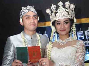 Ayudia Bing Slamet dengan Ditto, dari Temenan Jadi Suami Istri