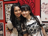 Akrabnya Gracia (Team T) dan Yupi (Team K3).