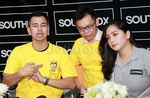 Nyam... Nagita Slavina dan Raffi Ahmad Jualan Mi