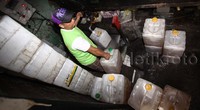 Aturan yang tercantum dalam Peraturan Perdagangan (Permendag) Nomor 54 tahun 2013 tersebut bakal mulai berlaku 1 Oktober 2015.