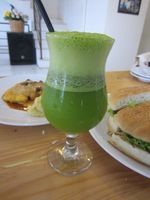 Nyam! Mantap Mengenyangkan Melahap Monster Burger di ghaWil Cafe and Coffee
