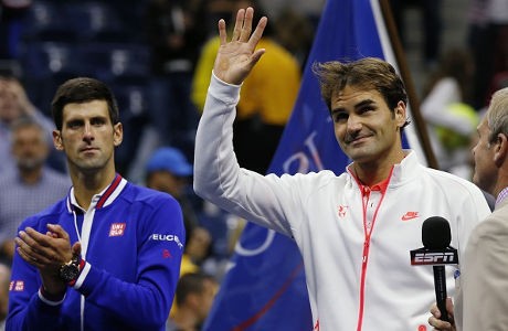 Masih Merasa Tertantang, Federer Belum Akan Gantung Raket
