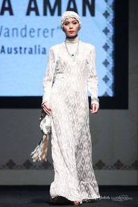 Amalina Aman Gypsy Wanderer from Australia. Indonesia Internasional Islamic Fashion & Products 2015 Ethnic Urbanovative at Jakarta Convention Center. Jakarta. [Foto: Mohammad Abduh/Wolipop]