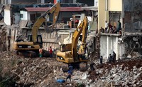 Nantinya badan kali akan diperlebar dan dipasang turap.
