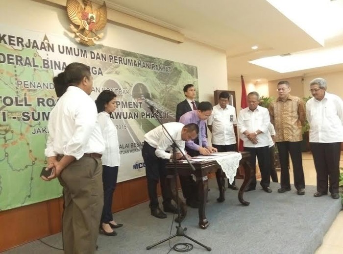BUMN dan China Teken Kontrak Konstruksi Tol Cisumdawu Rp 3,4 T