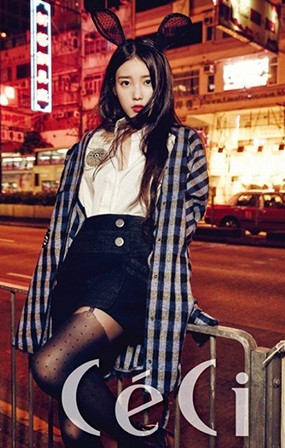 IU Tampil Menggoda dengan Stocking untuk Pemotretan Majalah