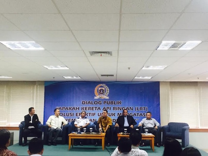 Bisakah LRT Atasi Kemacetan Jakarta?