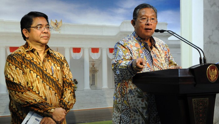 Jokowi Minta 1 Hari, Izin Pembangkit Listrik di RI Masih 256 Hari
