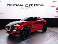 Gaya grill yang berbentuk huruf V, lampu utama dan belakang yang bentuknya menyerupai bumerang, atap mengambang, serta pilar C yang melengkung adalah beberapa unsur yang sama dengan Sway. Istimewa/USAToday.