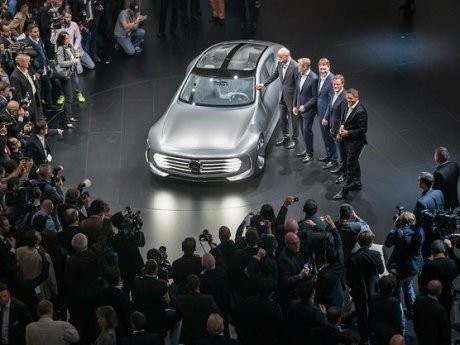 Mercy Mulai Jual Pesaing Mobil Listrik Tesla 2018 Mendatang