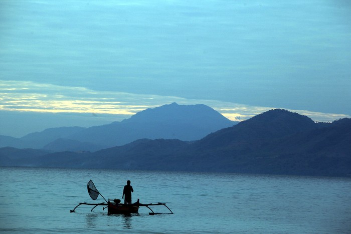 Pantai Eksotis yang Mesti Kamu Datangi di Alor