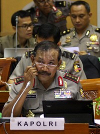 Jenderal Badrodin mendengarkan pertanyaan anggota Komisi III DPR. Pool/Lamhot Aritonang/detikFoto.