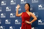 Tara Basro Merah Memesona di Venice Film Festival