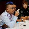 Uya Kuya Berjambul Biru Uya Kuya Berjambul Biru